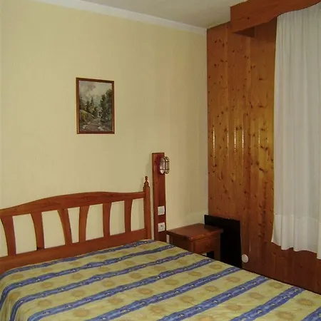 Frontera Blanca 3000 Apts 2*